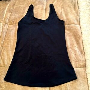 Kit and Ace black tank size small